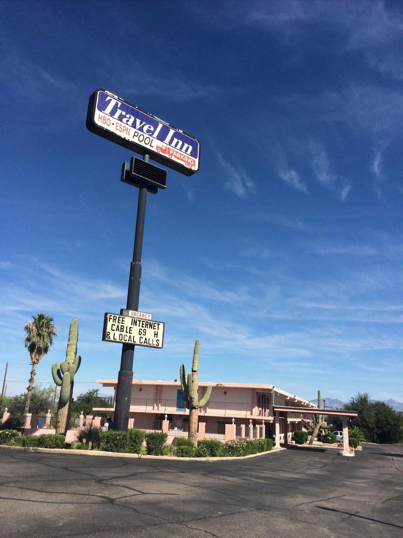 Travel Inn Tucson Zewnętrze zdjęcie
