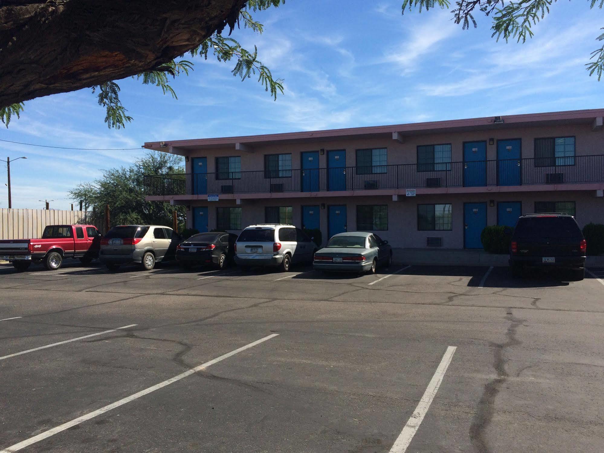 Travel Inn Tucson Zewnętrze zdjęcie